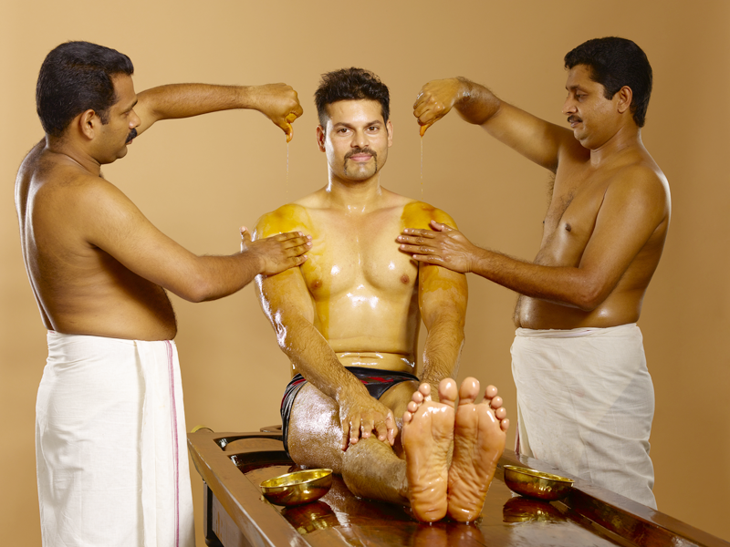 Pizhichil Kerala Ayurveda Massage